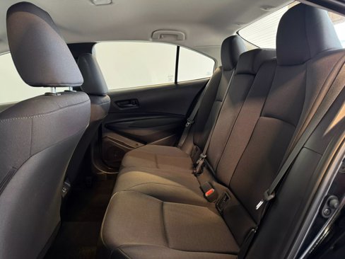 Used 2024 Toyota Corolla LE image 22