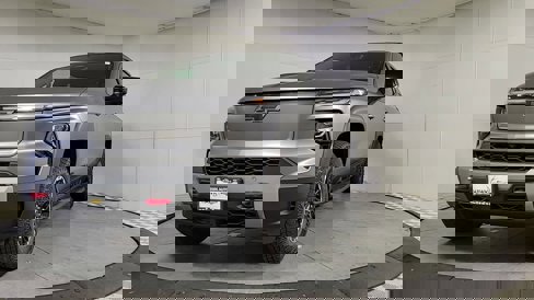 New 2026 Chevrolet Silverado EV Trail Boss image 4
