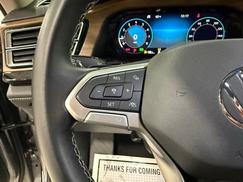 Certified 2025 Volkswagen Atlas SE image 13