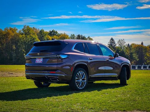 New 2026 Buick Enclave Avenir image 4