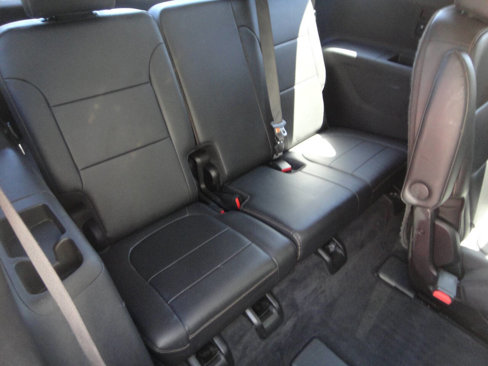 Used 2020 Chevrolet Traverse LT image 16