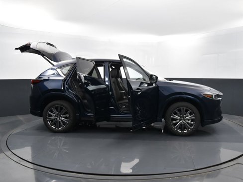 New 2025 MAZDA CX-5 Signature image 38