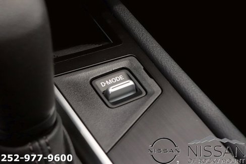 Used 2025 Nissan Kicks S image 25