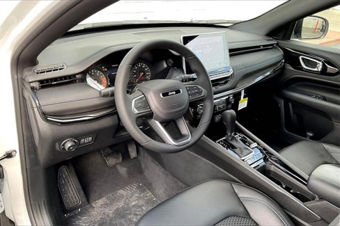 New 2026 Jeep Compass Latitude w/ Quick Order Package 29K image 6