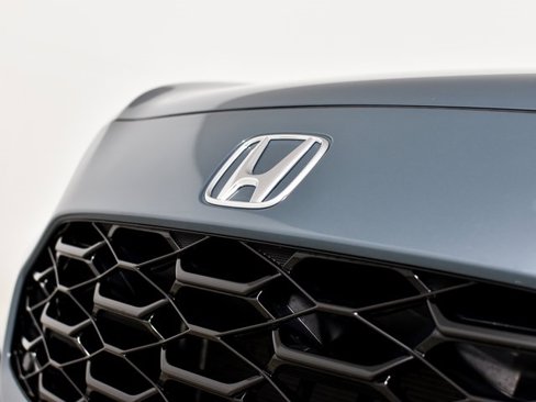 Used 2025 Honda HR-V EX-L image 4