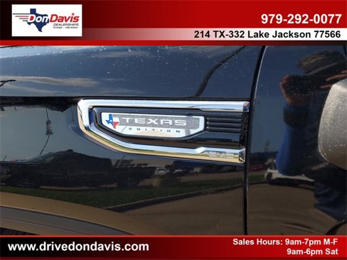 New 2026 GMC Sierra 1500 SLT image 10