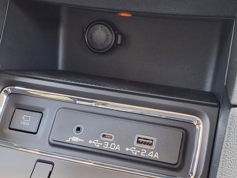 New 2025 Subaru Ascent Limited image 10
