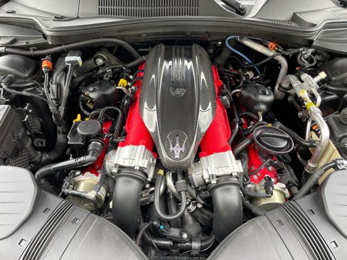 Used 2022 Maserati Ghibli Trofeo image 5
