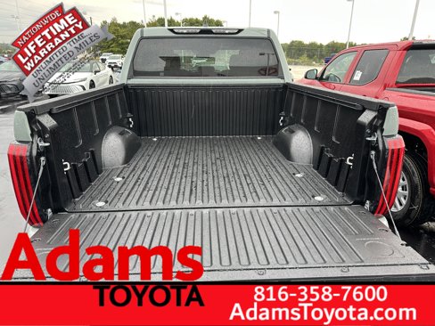 New 2026 Toyota Tundra SR5 image 7