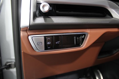New 2026 Cadillac Vistiq Platinum image 9