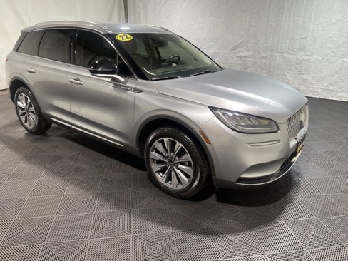Used 2022 Lincoln Corsair Reserve image 3