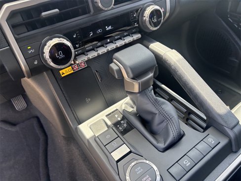 New 2025 Toyota 4Runner Limited image 17