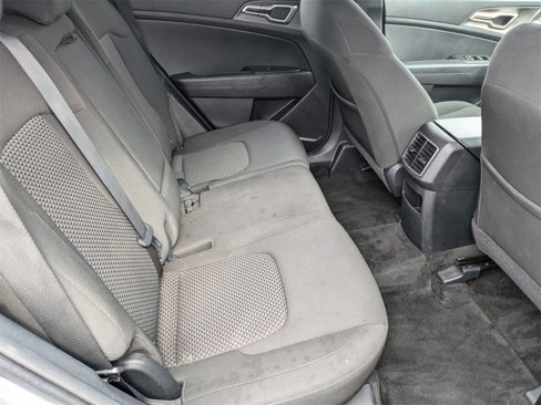 Used 2024 Kia Sportage LX image 30