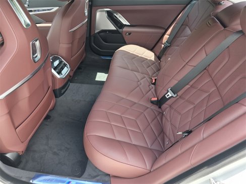New 2025 BMW 760i xDrive image 7