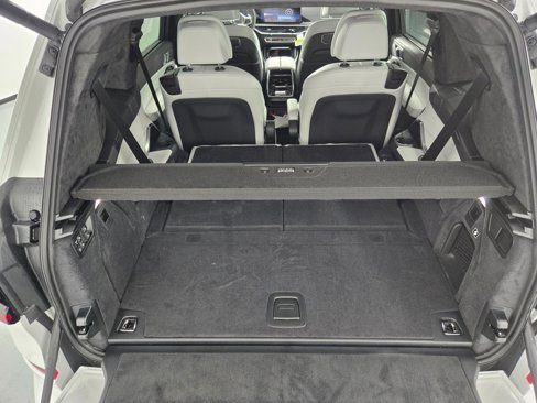 New 2026 BMW X7 xDrive40i w/ M Sport Package image 24