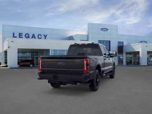 New 2026 Ford F250 4x4 Crew Cab Super Duty image 8