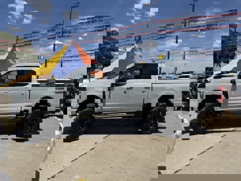 New 2025 Ford F250 Lariat w/ Lariat Ultimate Package image 14