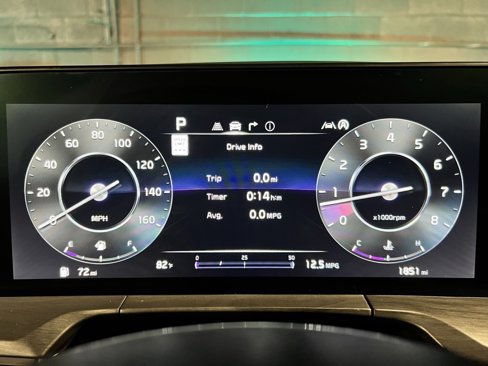 Used 2025 Kia Telluride SX Prestige X-Line image 32