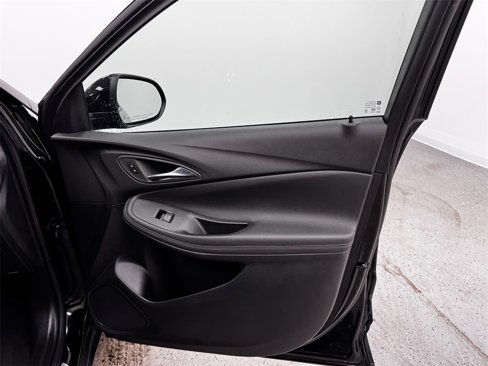 Used 2023 Buick Encore GX Preferred w/ Cold Weather Comfort Package image 15