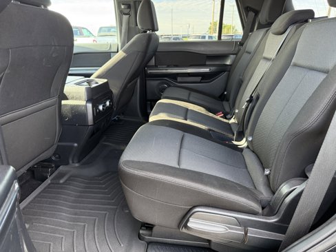Used 2021 Ford Expedition XLT image 8