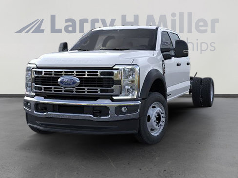 New 2026 Ford F450 XL image 2