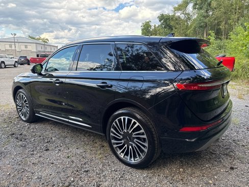 Used 2021 Lincoln Corsair Reserve w/ Equipment Group 201A image 8