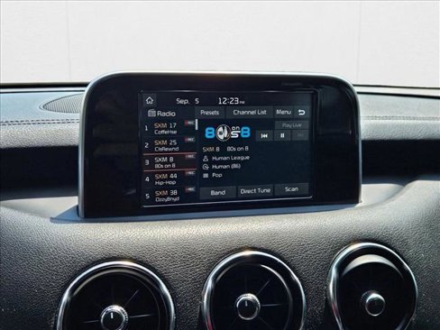 Used 2018 Kia Stinger image 20