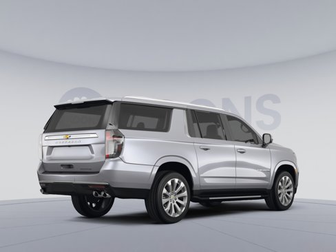 New 2026 Chevrolet Suburban Premier image 4