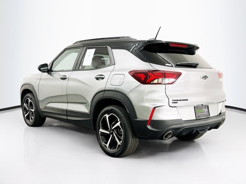 Used 2023 Chevrolet TrailBlazer RS w/ Convenience Package image 5