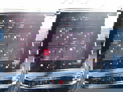 New 2026 Jeep Compass Latitude image 33
