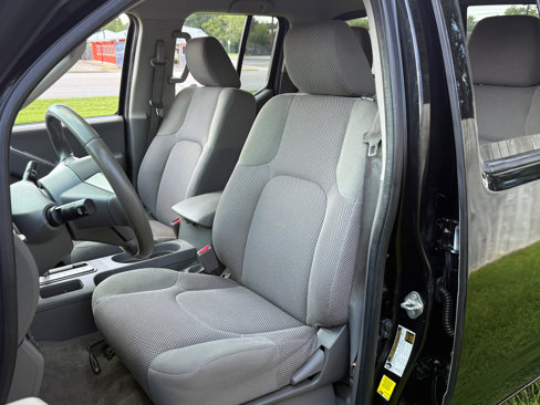 Used 2016 Nissan Frontier SV w/ SV Value Truck Package image 14