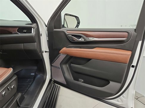 Used 2024 GMC Yukon Denali Ultimate image 40