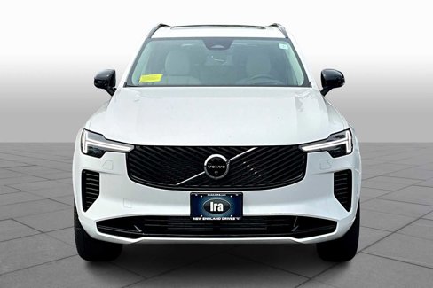 New 2026 Volvo XC90 T8 Ultra w/ Protection Package Premier image 2