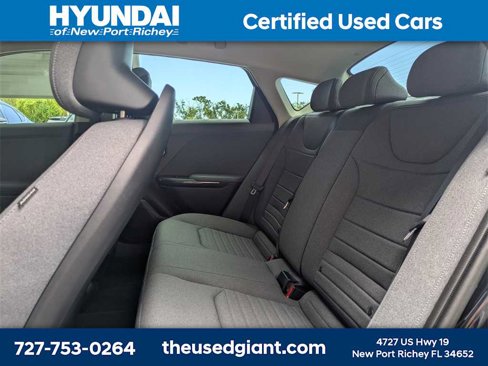 Used 2025 Kia K4 EX image 13
