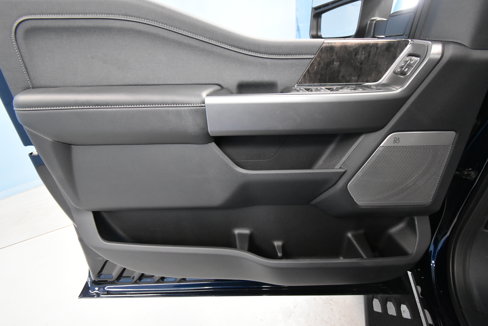 New 2025 Ford F250 Lariat w/ Lariat Ultimate Package image 3