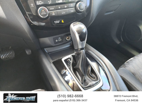 Used 2019 Nissan Rogue SV image 25