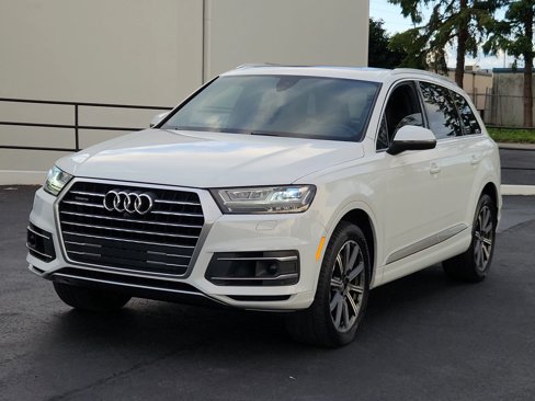 Used 2017 Audi Q7 3.0T Premium Plus image 1