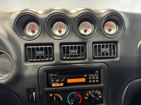 Used 1997 Dodge Viper GTS image 29