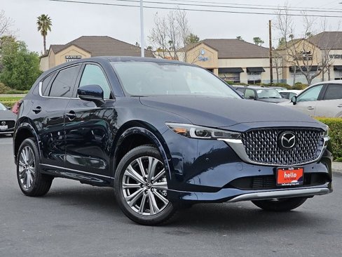 New 2025 MAZDA CX-5 Signature image 4