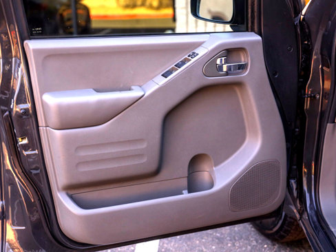 Used 2015 Nissan Frontier SV w/ SV Value Truck Package image 30