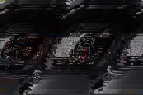 Used 2022 Lamborghini Urus image 17