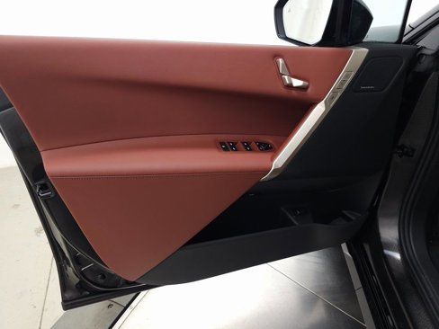 New 2026 BMW iX xDrive45 image 10
