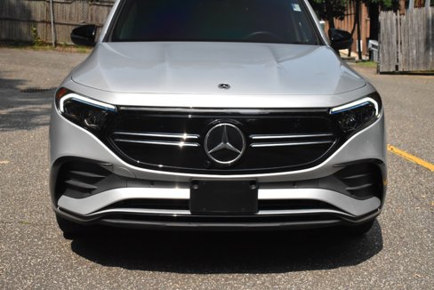 Used 2023 Mercedes-Benz EQB 300 4MATIC image 33