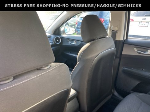 Used 2019 Kia Forte LXS image 27