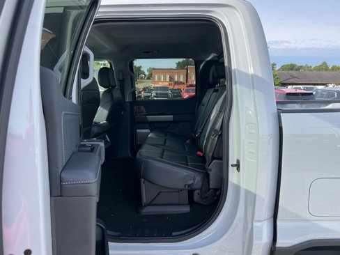 New 2026 Ford F250 Lariat w/ Lariat Ultimate Package image 16