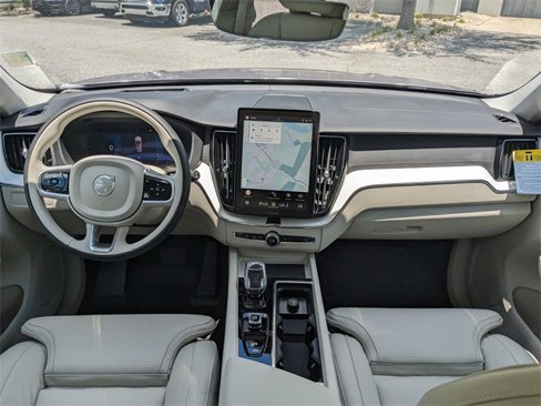 New 2026 Volvo XC60 B5 Ultra w/ Climate Package image 16