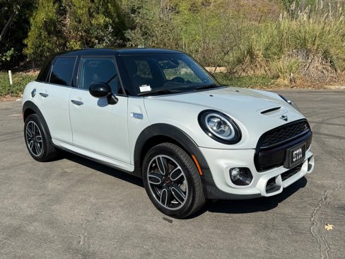 Used 2019 MINI Cooper S w/ Premium Package image 1