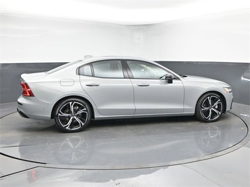 Used 2025 Volvo S60 B5 Plus w/ Protection Package Premier image 8