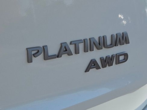 New 2026 Nissan Rogue Platinum image 7