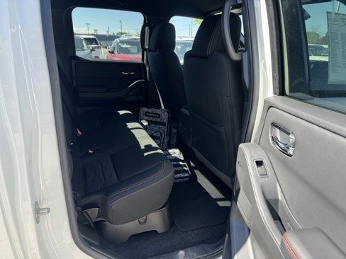 New 2025 Nissan Frontier PRO-4X image 24